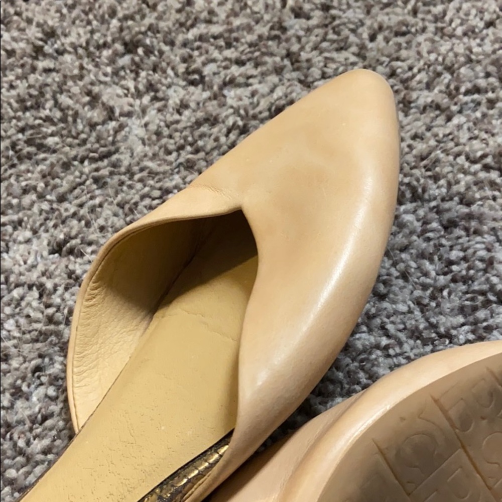 Shoes - Picture 5 of 6